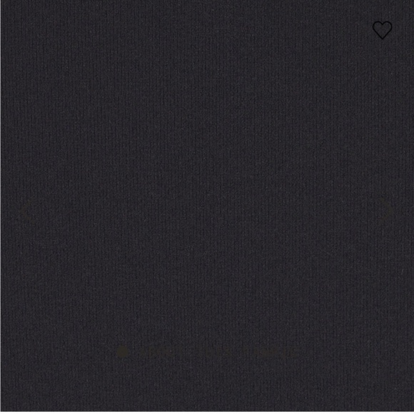 Skims Fits Everybody Unlined Scooped Bra - Picture 5 of 7